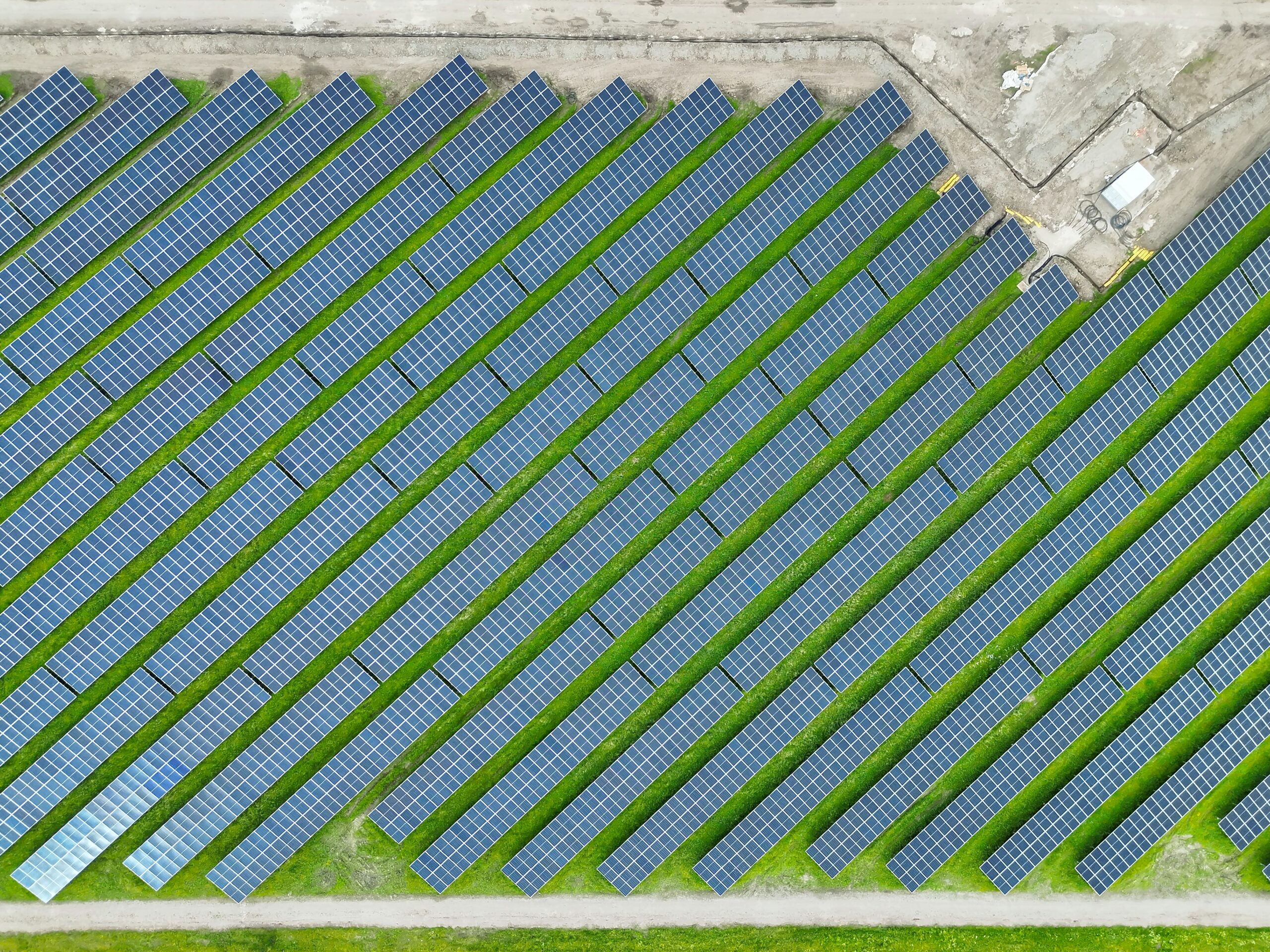 4. Uniper i Respect Energy podpisały sześcioletnie umowy PPA na zakup energii elektrycznej z czterech polskich farm fotowoltaicznych Uniper